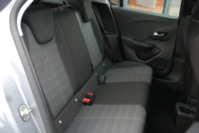 Vauxhall Corsa 1.2 Turbo SE Hatchback 5dr Petrol Manual Euro 6 (s/s) (100 ps)