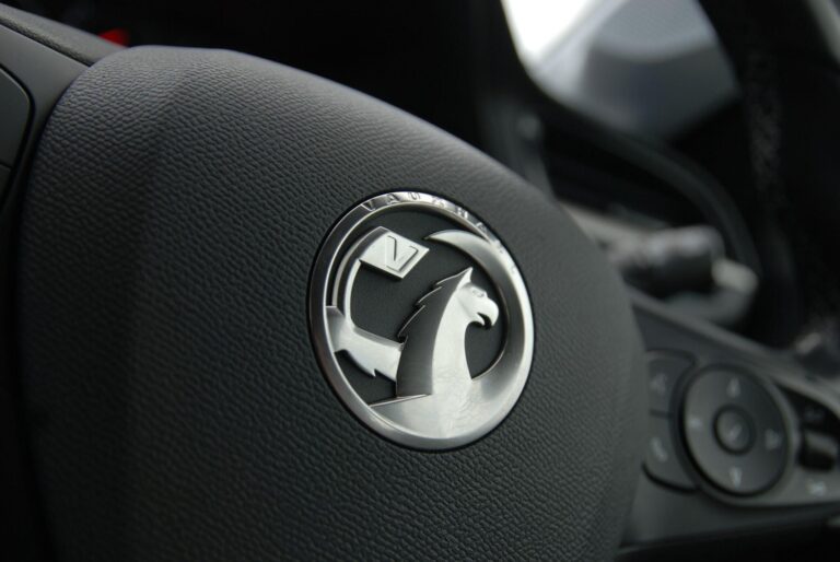 Vauxhall Corsa 1.2 Turbo SE Hatchback 5dr Petrol Manual Euro 6 (s/s) (100 ps)