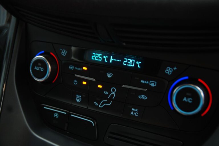 Ford Kuga 2.0 TDCi Titanium AWD Euro 6 (s/s) 5dr