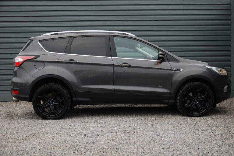 Ford Kuga 2.0 TDCi Titanium AWD Euro 6 (s/s) 5dr