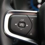 Volvo XC40 2.0 B3 MHEV Plus SUV 5dr Petrol Hybrid DCT Auto Euro 6 (s/s) (163 ps)