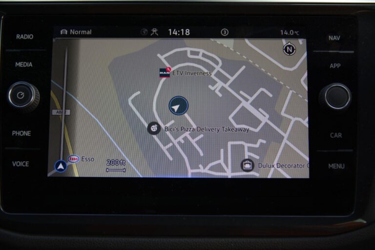 Volkswagen Tiguan 2.0 TDI R-Line DSG 4Motion Euro 6 (s/s) 5dr