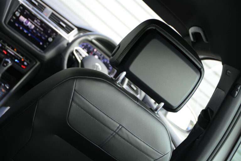 Volkswagen Tiguan 2.0 TDI R-Line DSG 4Motion Euro 6 (s/s) 5dr