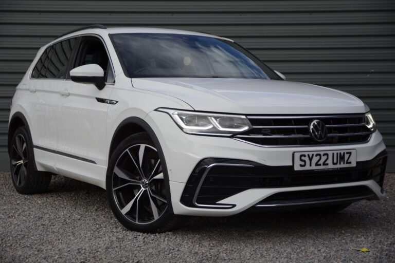 Volkswagen Tiguan 2.0 TDI R-Line DSG 4Motion Euro 6 (s/s) 5dr