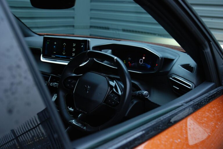 Peugeot 2008 1.2 PureTech GT Euro 6 (s/s) 5dr