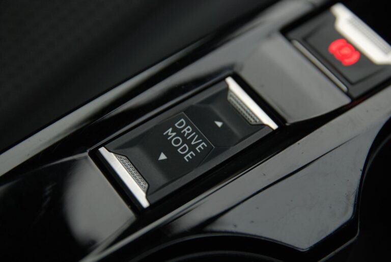 Peugeot 2008 1.2 PureTech GT Euro 6 (s/s) 5dr