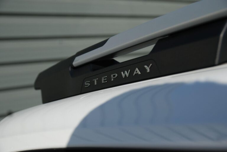 Dacia Sandero Stepway 1.0 TCe Prestige CVT Euro 6 (s/s) 5dr