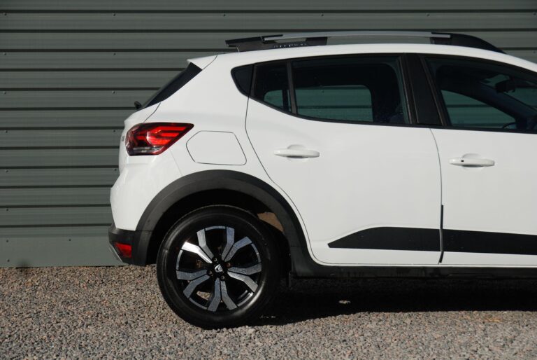 Dacia Sandero Stepway 1.0 TCe Prestige CVT Euro 6 (s/s) 5dr