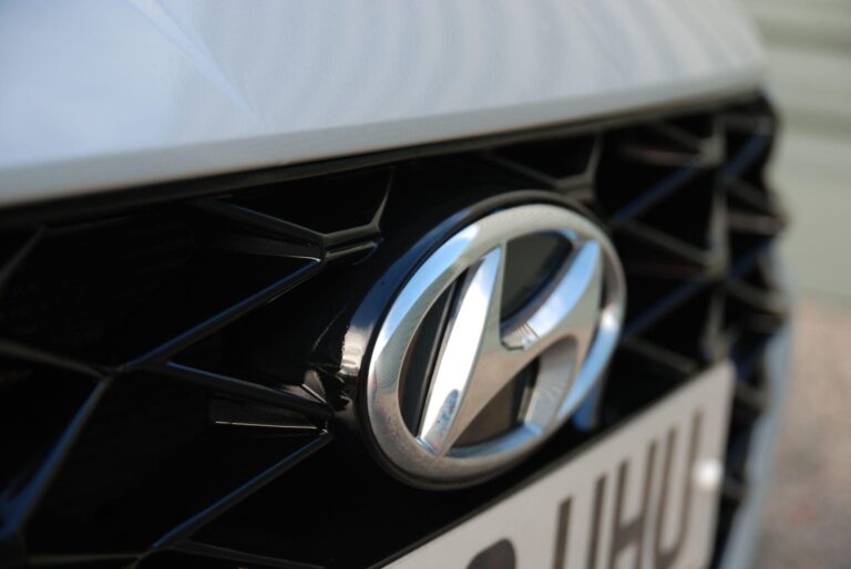 Hyundai i20 1.0 T-GDi MHEV SE Connect Euro 6 (s/s) 5dr