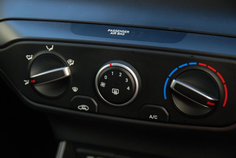 Hyundai i20 1.0 T-GDi MHEV SE Connect Euro 6 (s/s) 5dr