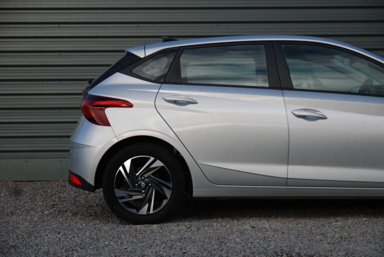 Hyundai i20 1.0 T-GDi MHEV SE Connect Euro 6 (s/s) 5dr