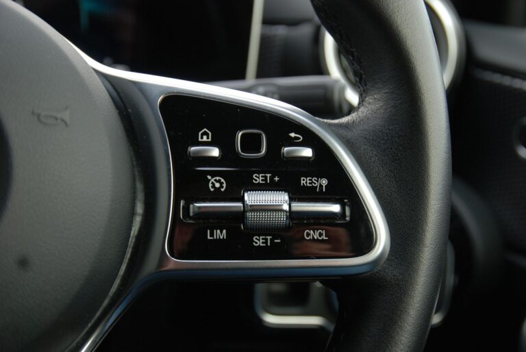 Mercedes-Benz A Class 1.3 A180 Sport (Executive) 7G-DCT Euro 6 (s/s) 5dr