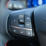 Ford Kuga 2.5 Duratec 14.4kWh Black Package Edition CVT Euro 6 (s/s) 5dr