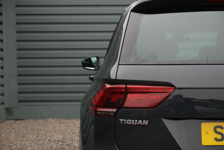 Volkswagen Tiguan 1.5 TSI EVO SEL DSG Euro 6 (s/s) 5dr