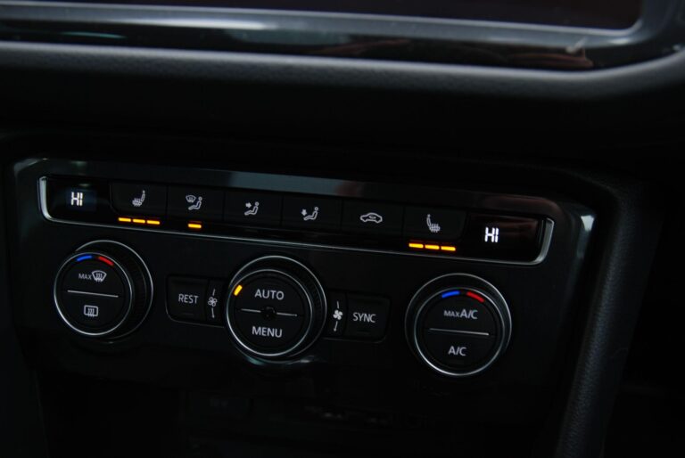 Volkswagen Tiguan 1.5 TSI EVO SEL DSG Euro 6 (s/s) 5dr