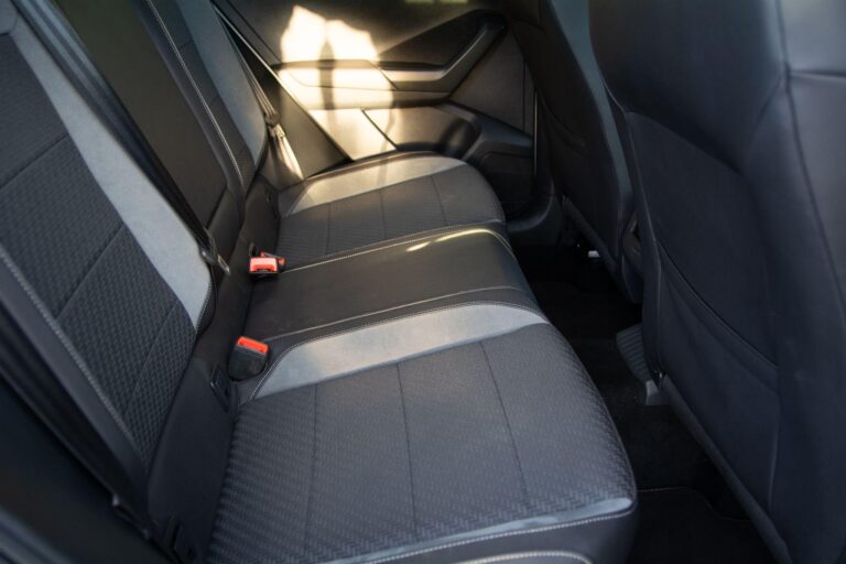 Volkswagen T-Roc 2.0 TSI R SUV 5dr Petrol DSG 4Motion Euro 6 (s/s) (300 ps)