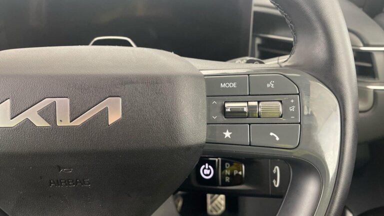 Kia EV9 99.8kWh GT-Line S SUV 5dr Electric Auto AWD (7 Seat) (378 bhp)