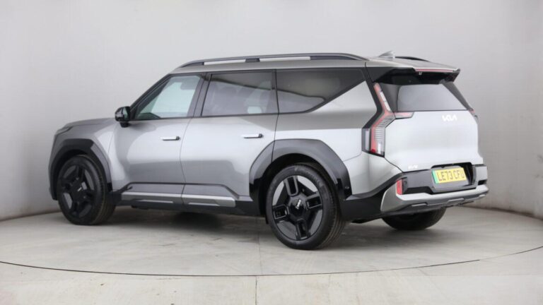 Kia EV9 99.8kWh GT-Line S SUV 5dr Electric Auto AWD (7 Seat) (378 bhp)