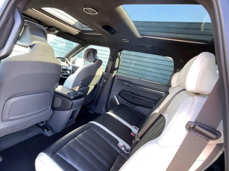 Kia EV9 99.8kWh GT-Line S SUV 5dr Electric Auto AWD (7 Seat) (378 bhp)