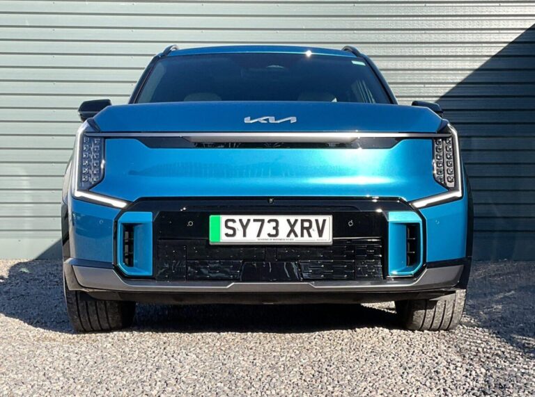 Kia EV9 99.8kWh GT-Line S SUV 5dr Electric Auto AWD (7 Seat) (378 bhp)