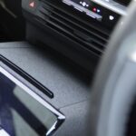 Vauxhall Grandland 1.2 Ultimate SUV 5dr Petrol Hybrid e-DCT Euro 6 (s/s) (136 ps)