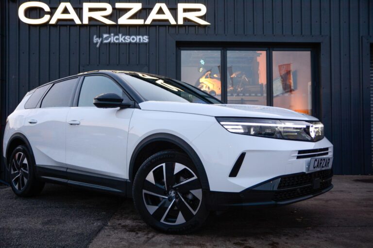 Vauxhall Grandland 1.2 Ultimate SUV 5dr Petrol Hybrid e-DCT Euro 6 (s/s) (136 ps)