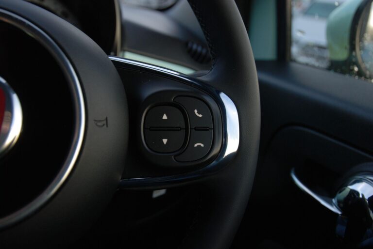 Fiat 500 1.2 Lounge Hatchback 3dr Petrol Manual Euro 6 (s/s) (69 bhp)