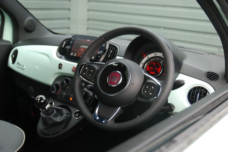 Fiat 500 1.2 Lounge Hatchback 3dr Petrol Manual Euro 6 (s/s) (69 bhp)