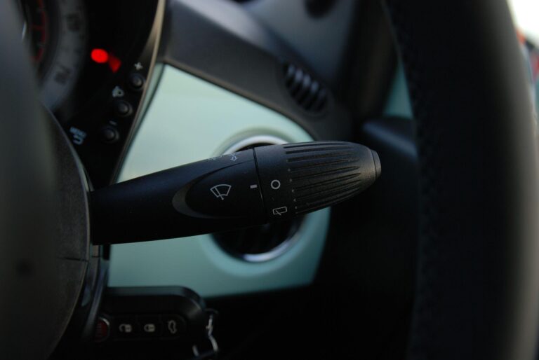 Fiat 500 1.2 Lounge Hatchback 3dr Petrol Manual Euro 6 (s/s) (69 bhp)