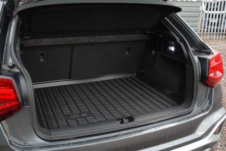 Audi Q2 1.5 TFSI CoD 35 S line SUV 5dr Petrol S Tronic Euro 6 (s/s) (150 ps)